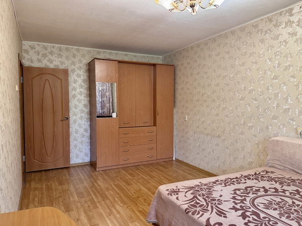 
  Продам 3-комн. квартиру 63.7 м². Фото 7.