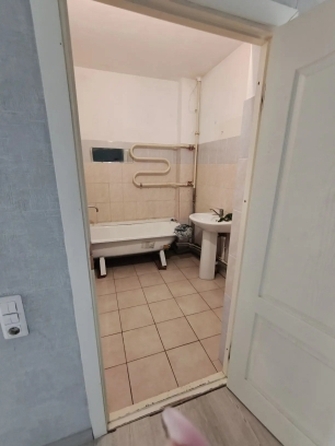 
  Продам 3-комн. квартиру 91.8 м², в ЖК Покровский, 7 мкр дом 10. Фото 11.