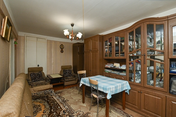 
  Продам 4-комн. квартиру 60.2 м². Фото 3.