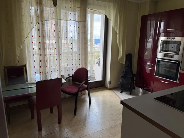 
  Продам 2-комн. квартиру 80 м². Фото 2.