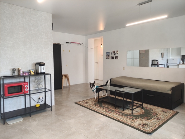 
  Продам 3-комн. квартиру 66.8 м². Фото 25.