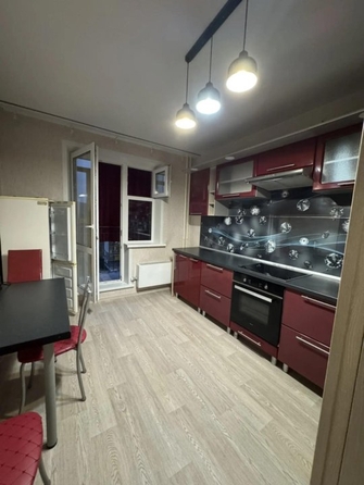 
  Сдам 2-комн. квартиру 62 м². Фото 14.