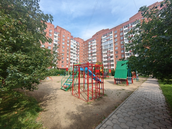 
  Продам 2-комн. квартиру 50 м². Фото 1.