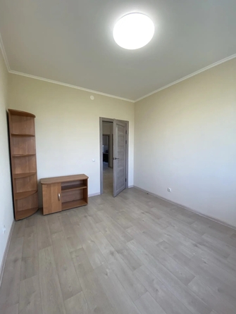 
  Продается 3-комн. квартира 67.6 м², в ЖК Кедр, дом 10. Фото 2.