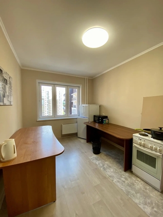 
  Продается 3-комн. квартира 67.6 м², в ЖК Кедр, дом 10. Фото 7.