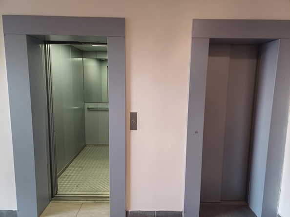 
  Продам 2-комн. квартиру 54.9 м², в ЖК Иннокентьевский, 3 микрорайон дом 5. Фото 32.