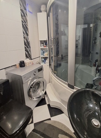 
  Продам 3-комн. квартира 63 м². Фото 9.
