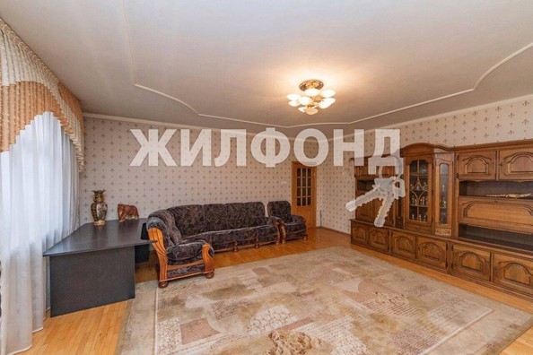 
   Продам дом, 408 м², Барнаул

. Фото 8.