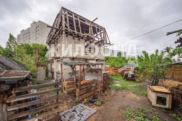 
   Продам дом, 20.6 м², Барнаул

. Фото 2.