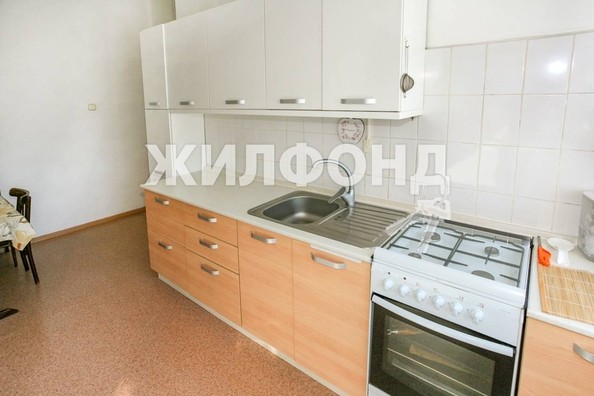 
   Продам дом, 272.2 м², Барнаул

. Фото 5.