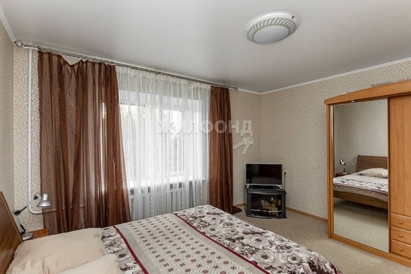 
   Продам дом, 295.9 м², Барнаул

. Фото 11.