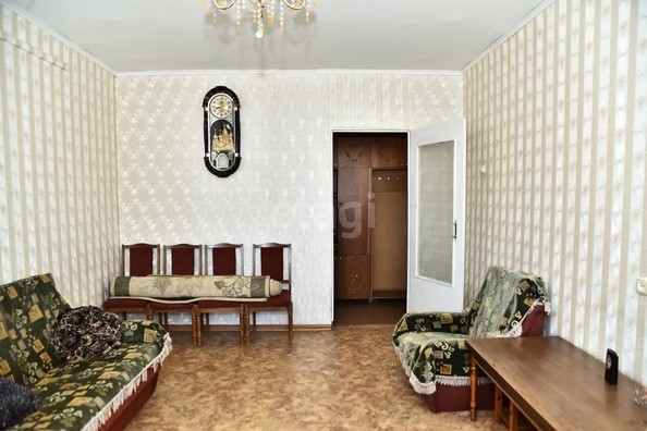 
   Продам 3-комнатную, 63.5 м², Льнокомбинат ул, 68/1

. Фото 10.