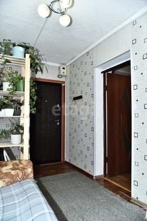 
   Продам 2-комнатную, 42 м², Советская ул, 12

. Фото 4.