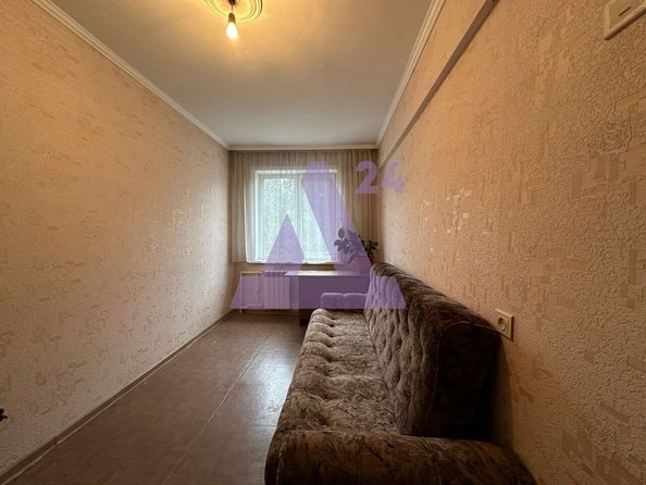 
   Продам 4-комнатную, 86 м², Георгия Прибыткова ул, 2/2

. Фото 1.