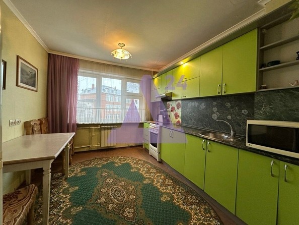 
   Продам 4-комнатную, 86 м², Георгия Прибыткова ул, 2/2

. Фото 9.