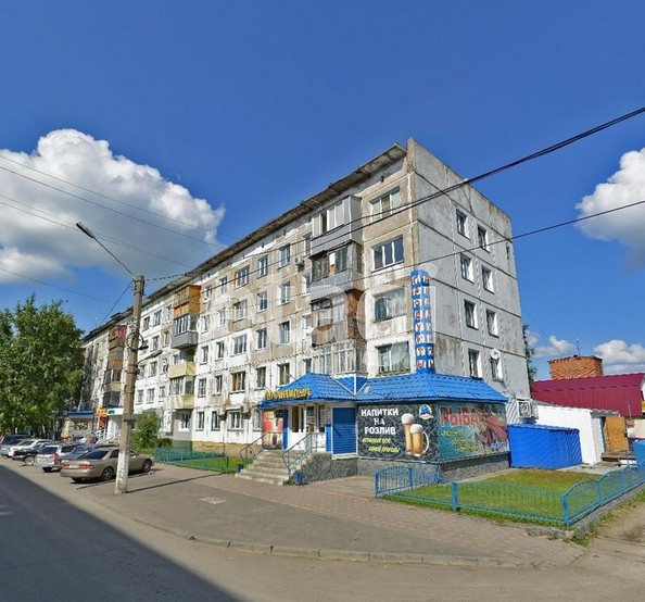 
   Продам 2-комнатную, 48.8 м², Ленинградская ул, 78

. Фото 4.