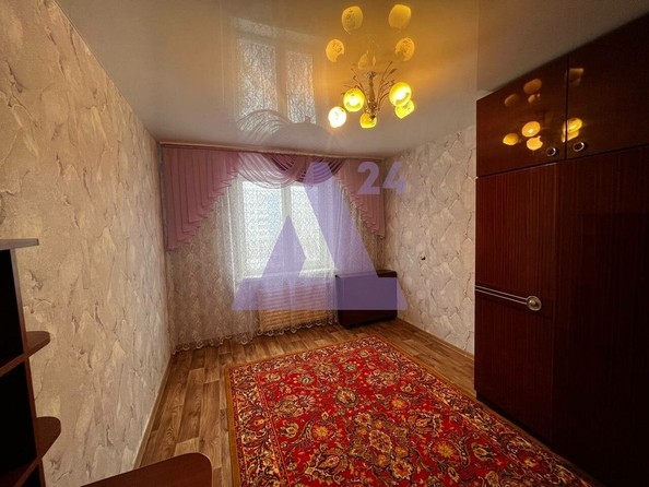 
   Продам 3-комнатную, 65.9 м², Гущина ул, 165

. Фото 3.