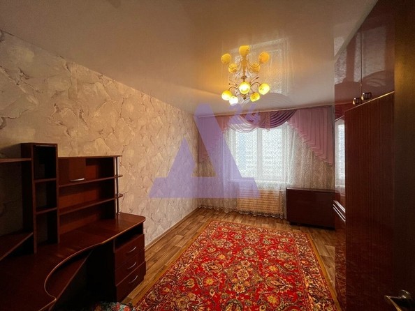 
   Продам 3-комнатную, 65.9 м², Гущина ул, 165

. Фото 7.