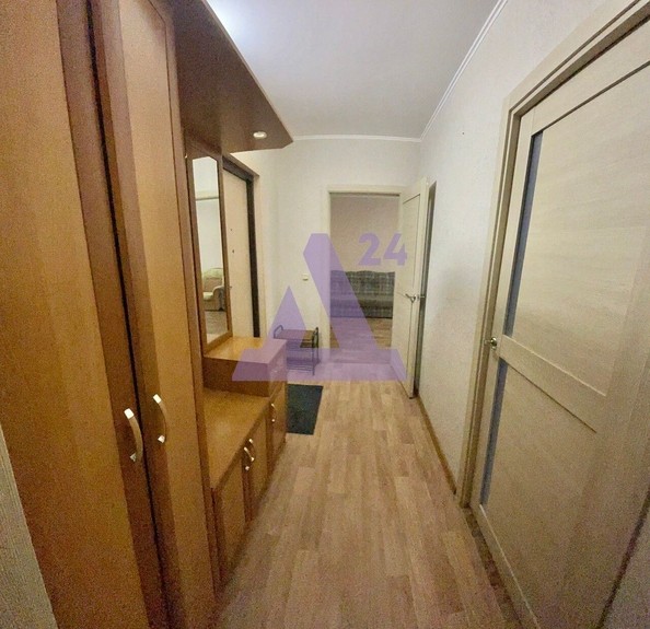 
   Продам 2-комнатную, 50 м², Ляпидевского ул, 1/1

. Фото 1.