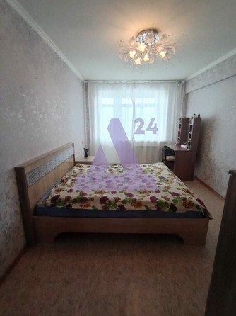 
   Продам 4-комнатную, 75.4 м², Алтайская ул, 102

. Фото 6.