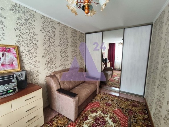 
   Продам 3-комнатную, 56.4 м², Георгия Исакова ул, 171

. Фото 8.
