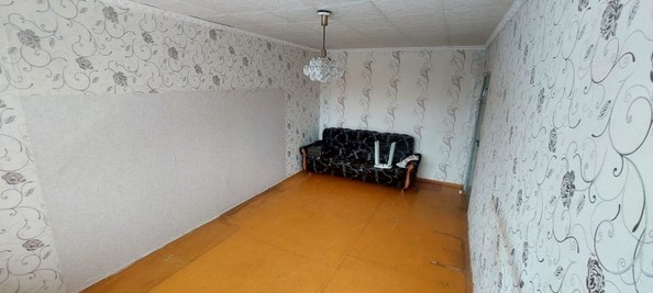 
   Продам 1-комнатную, 31 м², Красносельская ул, 92

. Фото 1.