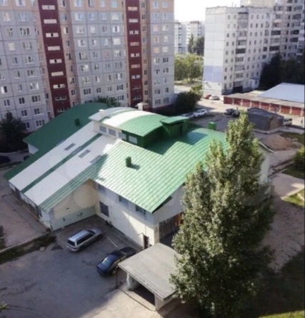 
   Сдам торговое помещение, 1000 м², Попова ул, 131

. Фото 2.