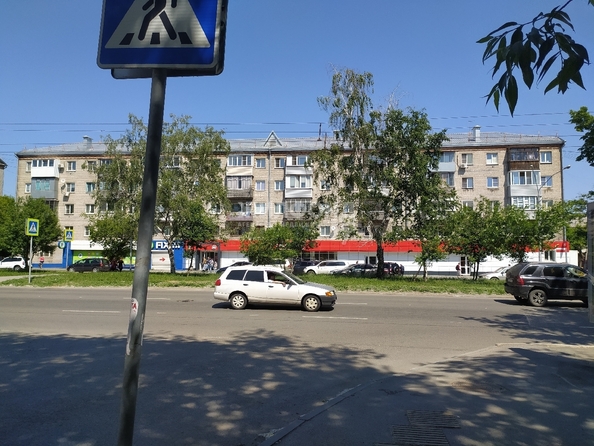 
   Продам помещение свободного назначения, 424 м², Ленина пр-кт, 140

. Фото 2.