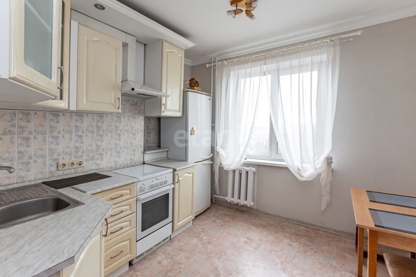 
   Продам 2-комнатную, 52 м², Малахова ул, 87

. Фото 3.