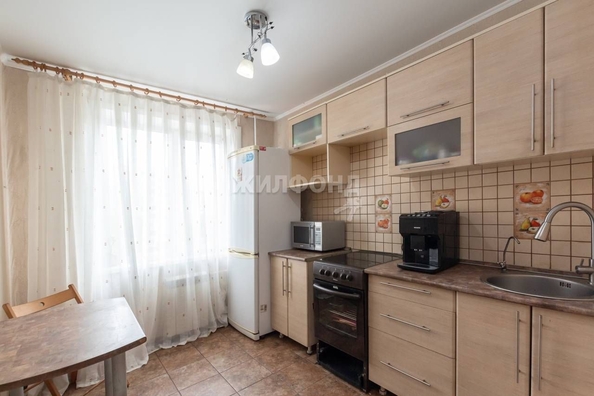 
   Продам 3-комнатную, 66 м², 

. Фото 4.