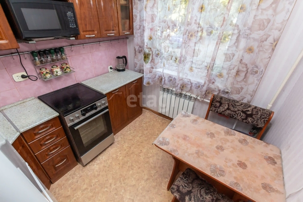 
   Продам 3-комнатную, 60.9 м², Юрина ул, 244

. Фото 6.