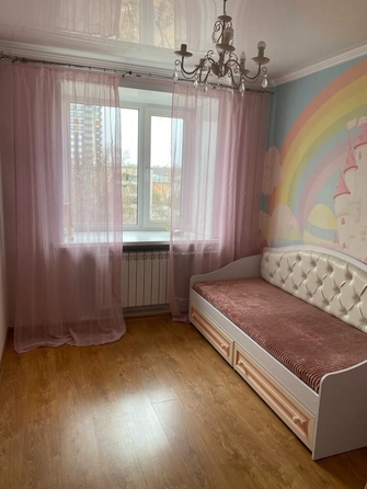 
   Продам 4-комнатную, 73 м², Советской Армии ул, 48В

. Фото 3.