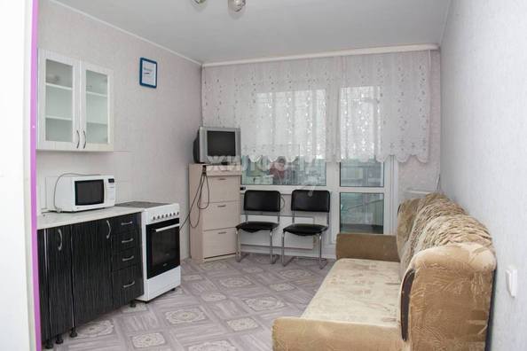 
   Продам 1-комнатную, 47.4 м², Солнечная Поляна ул, 111

. Фото 7.