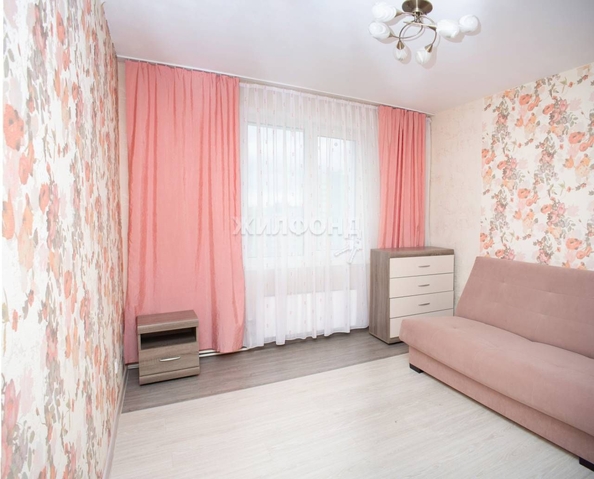 
   Продам 3-комнатную, 79 м², Сиреневая ул, 26

. Фото 1.