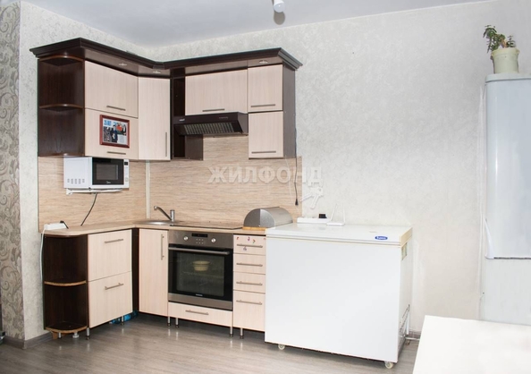 
   Продам 3-комнатную, 79 м², Сиреневая ул, 26

. Фото 7.