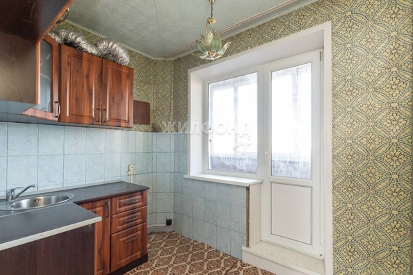 
   Продам 1-комнатную, 38 м², Веры Кащеевой ул, 6

. Фото 6.