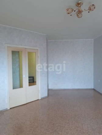 
   Продам 1-комнатную, 47.4 м², Лазурная ул, 11

. Фото 1.