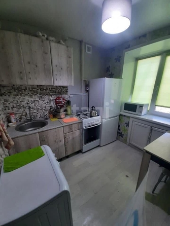 
   Продам 1-комнатную, 33 м², Антона Петрова ул, 215

. Фото 4.