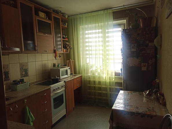 
   Продам 2-комнатную, 52.7 м², Весенняя ул, 12

. Фото 2.