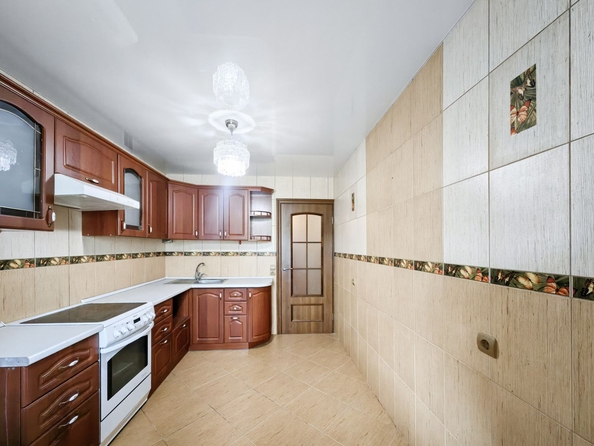 
   Продам 1-комнатную, 37 м², Новосибирская ул, 16Д

. Фото 5.