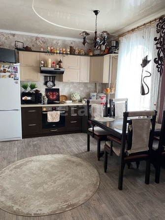 
   Продам дом, 250 м², Барнаул

. Фото 9.