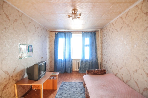 
   Продам 2-комнатную, 49.2 м², Чеглецова ул, 54

. Фото 8.