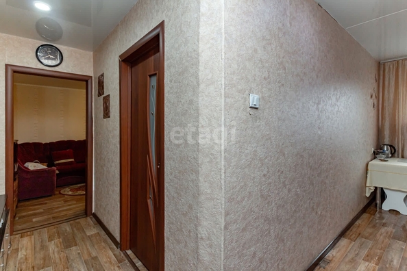 
   Продам 2-комнатную, 43.8 м², Интернациональная ул, 228

. Фото 2.