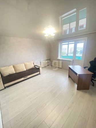 
   Продам 4-комнатную, 85.5 м², Балтийская ул, 49

. Фото 1.