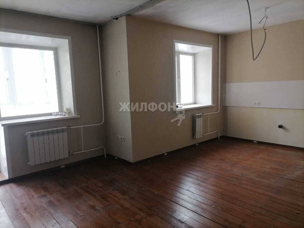 
   Продам 3-комнатную, 71.9 м², Северный Власихинский проезд, 10

. Фото 4.