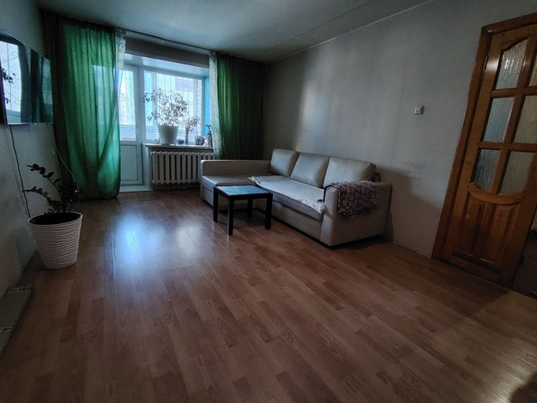 
   Продам 3-комнатную, 64.5 м², Попова ул, 157

. Фото 8.