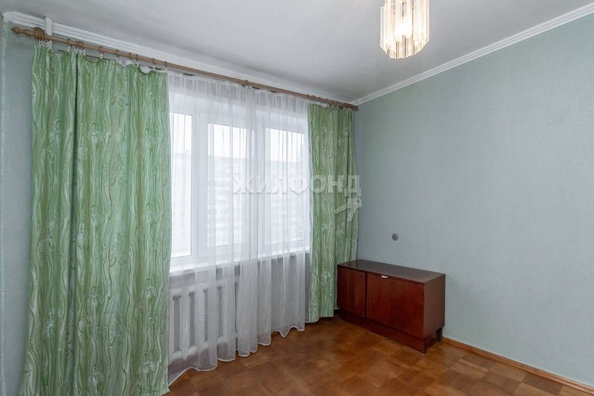 
   Продам 3-комнатную, 59.8 м², Монтажников ул, 3

. Фото 3.