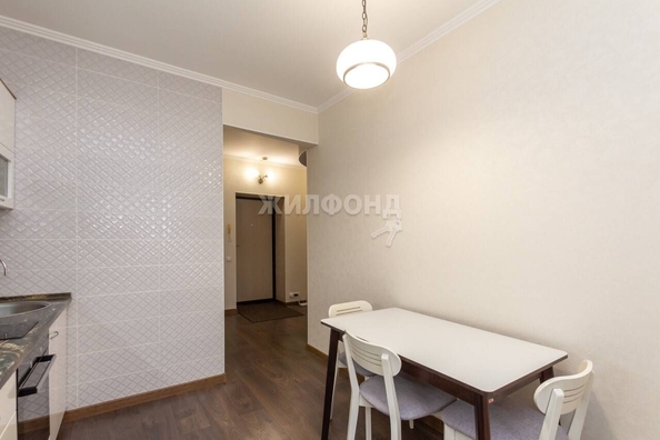 
   Продам 1-комнатную, 37.1 м², Юрина ул, 241А

. Фото 5.