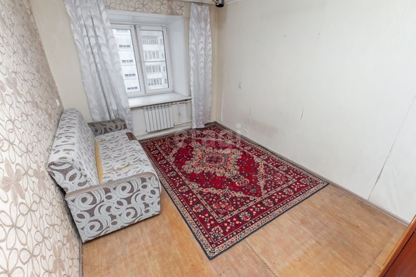 
   Продам 1-комнатную, 27.5 м², Челюскинцев ул, 67

. Фото 6.