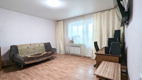 
   Продам 3-комнатную, 79.4 м², Павловский тракт, 303А

. Фото 3.